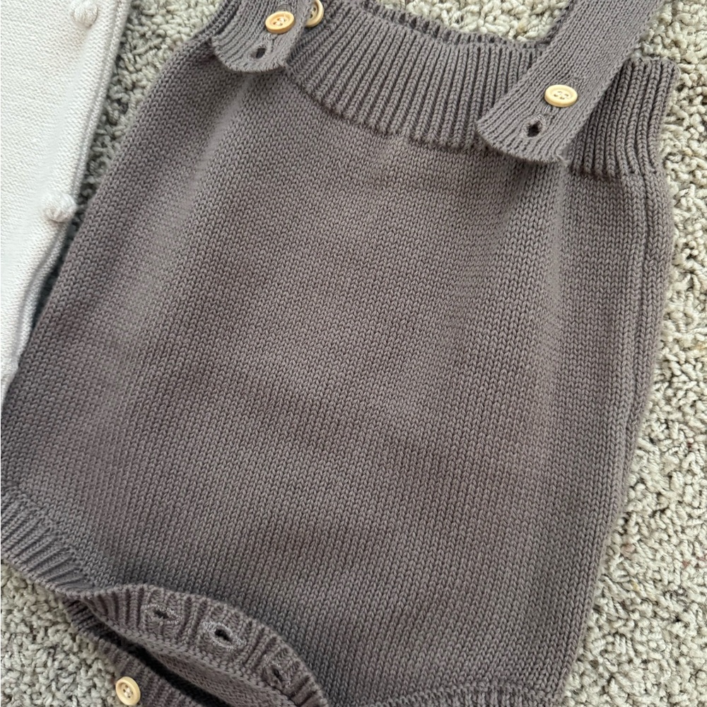 Baby rompers - Picture 2 of 3